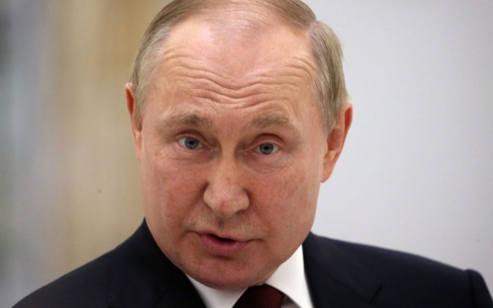 Путин пожаловался на проблемы бедности и алкоголизма в России