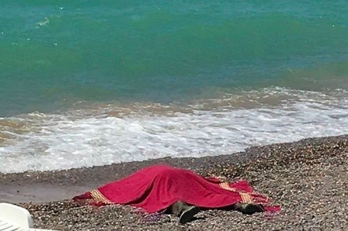 У Кирилівці на пляжі виявили труп відомого бізнесмена (фото)