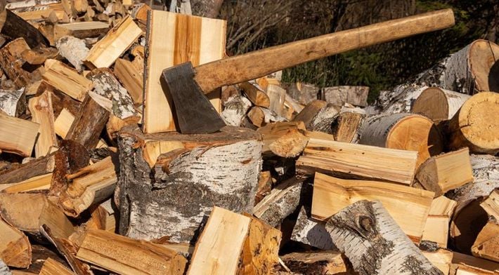 Спрос превышает предложение - в Мелитополе резко выросли цены на дрова