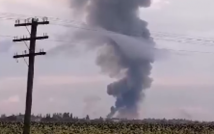 Взрывы в Крыму: жителей Майского эвакуируют через "инцидент"