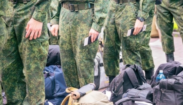 Оккупанты проводят принудительную мобилизацию в Запорожской области