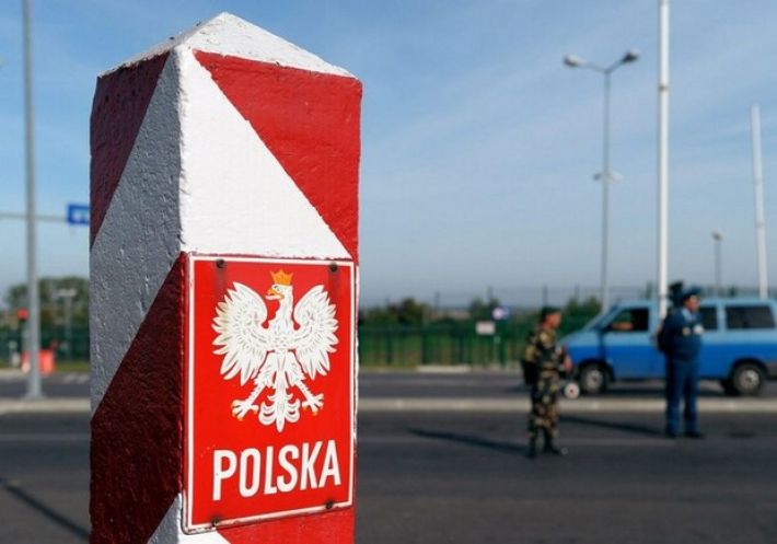 Якщо виникне якась загроза, п’ята стаття статуту НАТО буде застосована, - міноборони Польщі про перекидання російських ракет у Калінінград