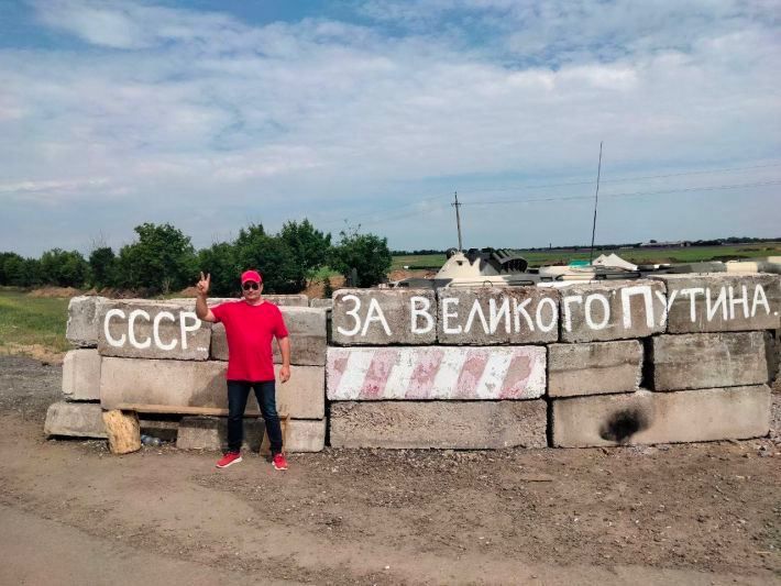 Красный коллаборант из Мелитополя замолчал в обмен на должность (фото, видео)