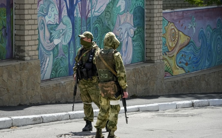 Не хочуть гинути в Україні: в РФ військові частини в Калінінградській області засипали рапортами на звільнення