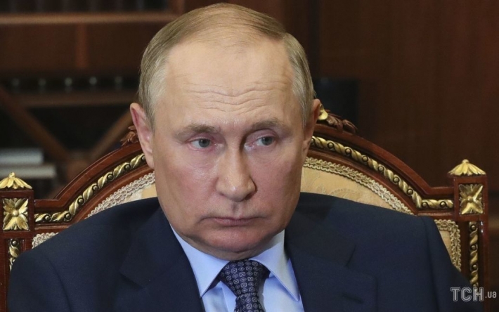 Нервишки шалят: разъяренному Путину снова вызывали бригаду медиков