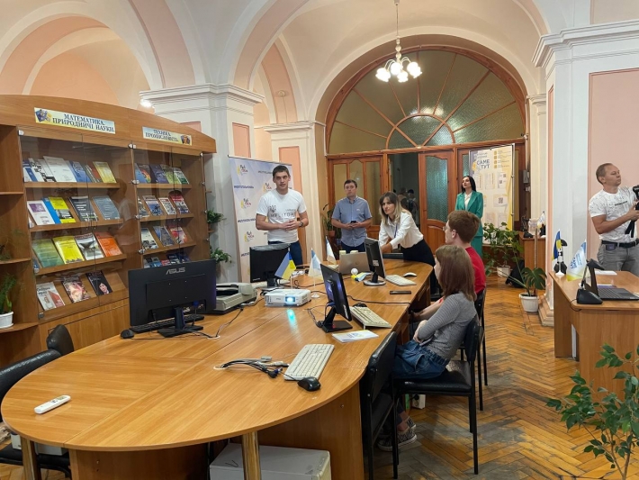 В Запорожье открылся образовательный хаб Мелитополя и района (видео)