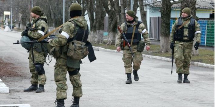 В села вокруг Мелитополя массово завозят военных армии рф – выгоняют людей из домов