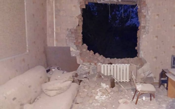 Российская армия атаковала Никополь из тяжелой артиллерии: повреждено много зданий (фото)