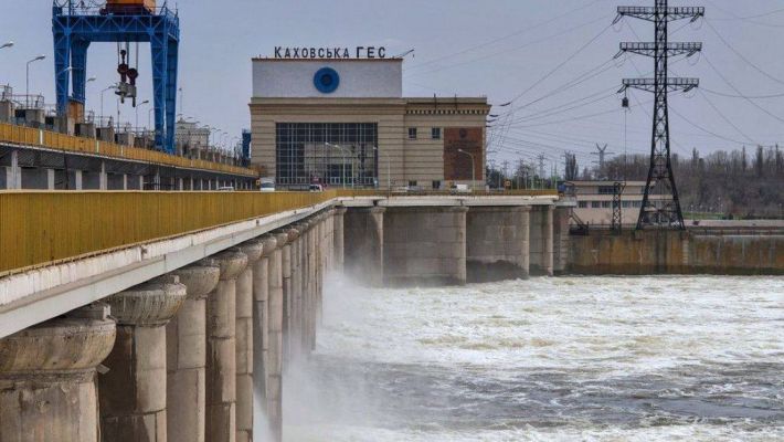 Оккупанты отключили Каховскую ГЭС и обесточили Мелитополь