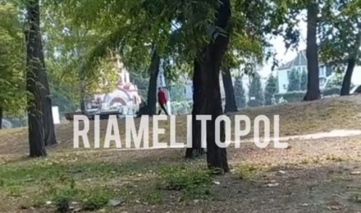 Через Мелітополь росармія перекидає техніку на Запоріжжі (відео)