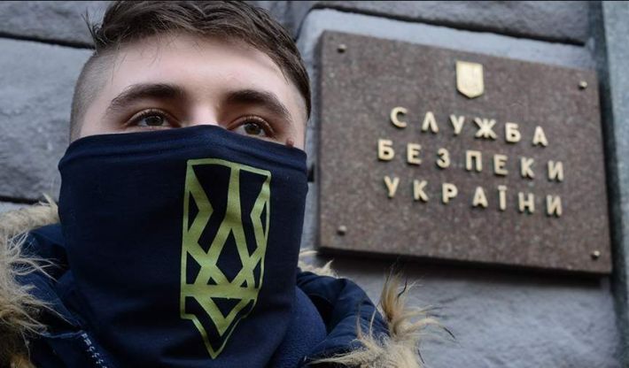 Для зомбирования жителей Мелитополя и других оккупированных городов, рашисты завербовали агентов в Киеве