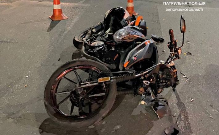 В Запорожье сбили мотоциклиста - пострадавший госпитализирован (фото)