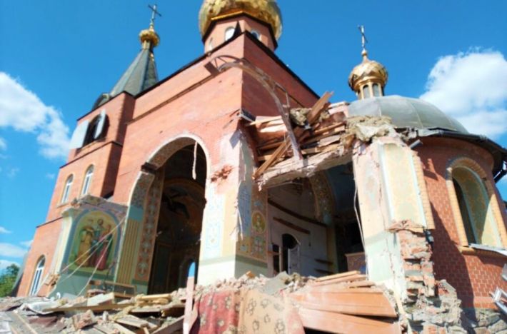 Российские войска разрушили церковь в Запорожской области (фото)