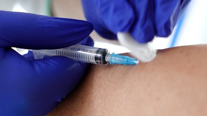 В Запорожской области приостановили вакцинацию от коронавируса
