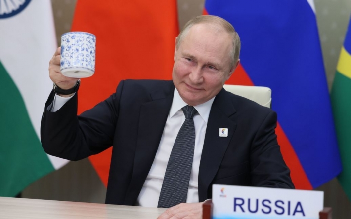 "Від лютого знімають стрес": Путіна непокоїть високий рівень алкоголізму в Кремлі