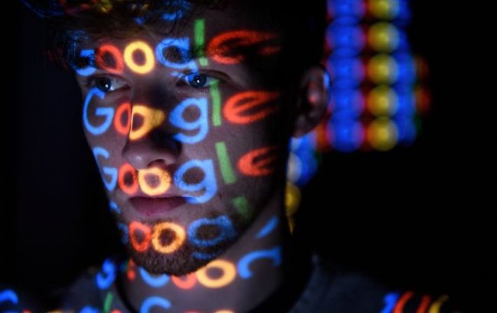 Google придется заплатить крупнейший в истории ЕС штраф: что случилось