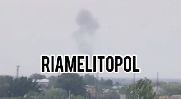 В Мелитополе мощный взрыв -на аэродроме дым (видео)