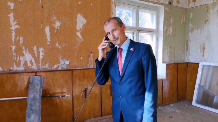 Гауляйтер із Мелітопольського району зателефонував у минуле та попросив не ставити Горбачова (відео)