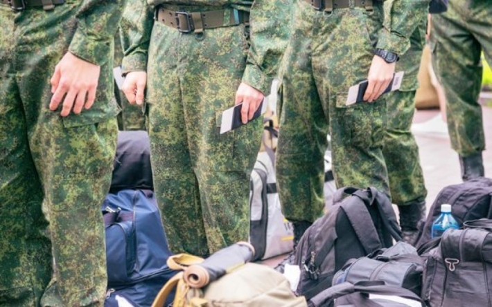 "На нас бежали трое дикарей, теперь – шестеро": военный эксперт указал на серьезную ошибку украинцев