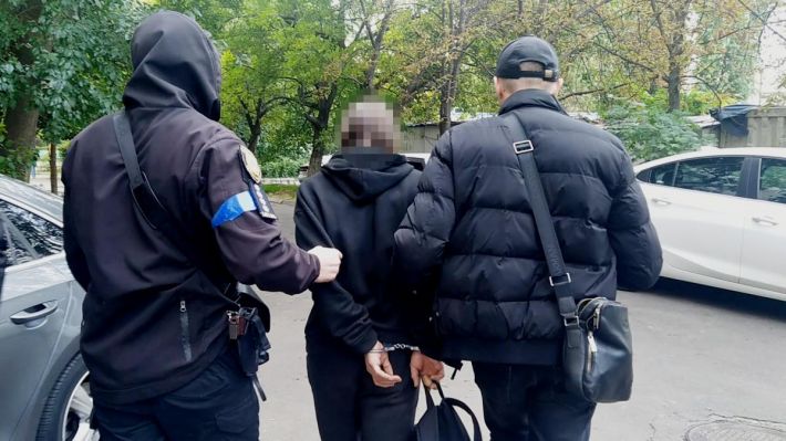 В Одессе мужчина до смерти избил свою сожительницу, так как та "поздно пришла домой" (видео)