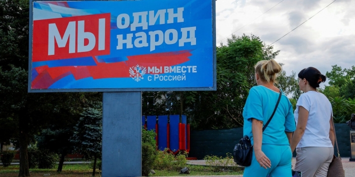 Угрозы и голосование под дулом автомата – мелитопольцы рассказывают о первом дне "референдума"