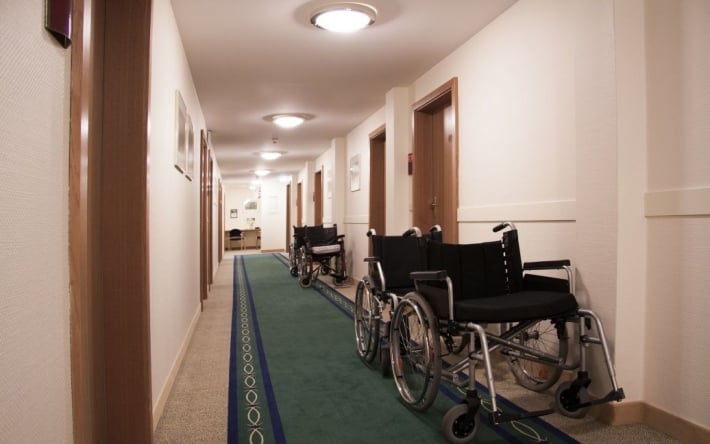 У Криму повістки видають онкохворим та людям з інвалідністю