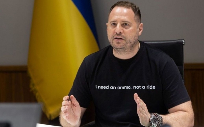 "Не обращаем внимание на тех, кому нужно пить таблетки": Андрей Ермак отреагировал на речь Путина