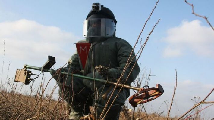 В Мелитополе оккупанты набирают пиротехников в ДНР