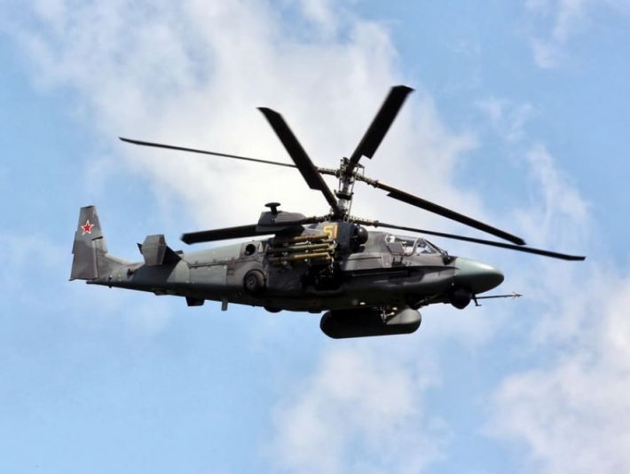 На Запорожском направлении украинские бойцы уничтожили вражеский вертолет Ка-52 (видео)