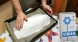 Как решить проблему пригорания пирогов в духовке с помощью соли: простой лайфхак