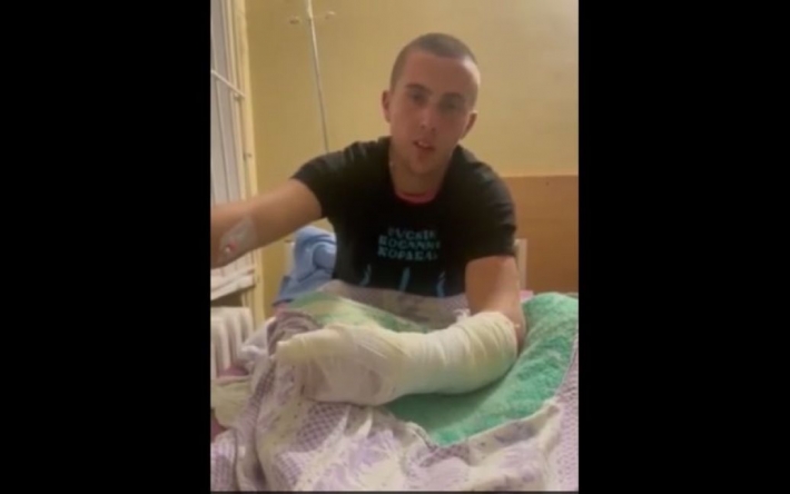 "Спасибо ВСУ, что взяли меня в плен": раненный оккупант, в ранах которого завелись черви, передал привет украинским защитникам из больницы (видео)