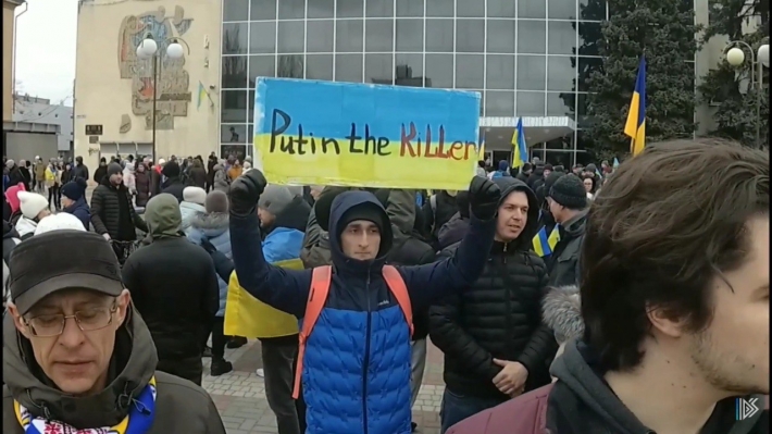 Жителі окупованого Мелітополя оригінально привітали путіна (відео)