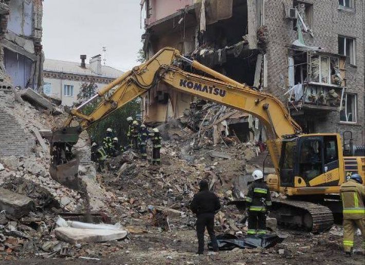 В Запорожье найдены новые тела погибших под завалами многоэтажки