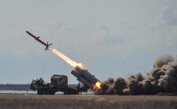 В Токмаке уничтожили 6 установок ЗРК С-300, которыми военные России обстреливают Запорожье и Днепр