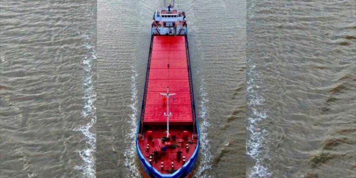 Из порта Бердянска российские оккупанты вывезли 2 500 тонн зерна