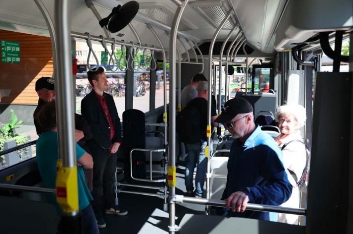 В финском автобусе крутили российскую пропаганду. Полиция начала следствие