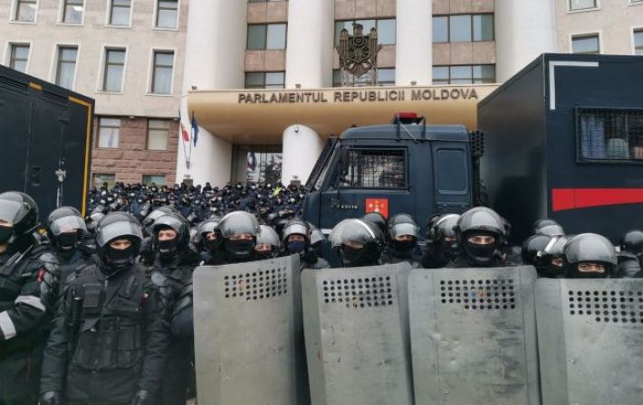 Спецслужбы РФ пытаются свергнуть прозападное правительство Молдовы, - Washington Post