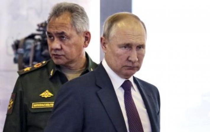 Путин пытается восстановить авторитет Шойгу: эксперты объяснили, зачем