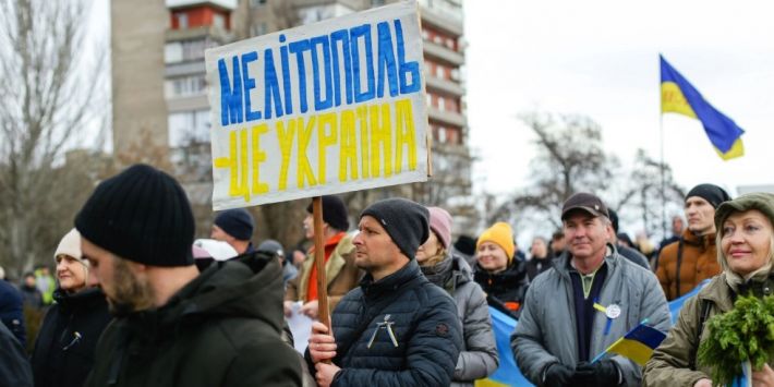Партизаны напоминают оккупантам, что Мелитополь – украинский город (фото)