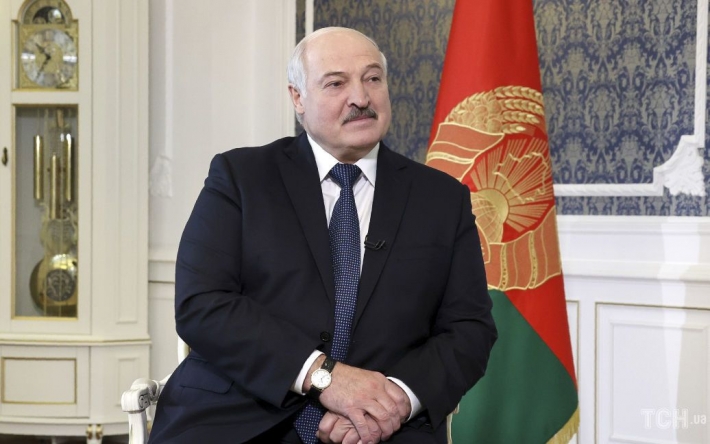 "Почему меня в этом обвиняют?": Лукашенко высказался об участии белорусов в войне
