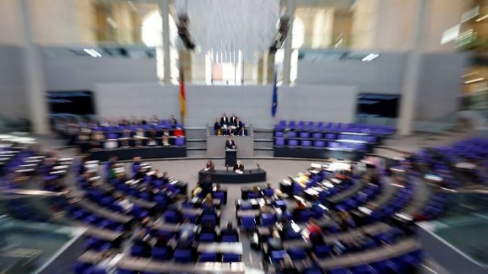 Парламент Германии предлагает не выплачивать Венгрии 7,5 млрд евро без выполнения условий