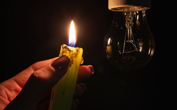 Відключення світла в Україні 14 листопада: графік ДТЕК