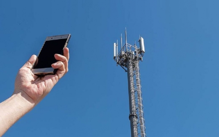 В Херсоне возобновили связь два мобильных оператора