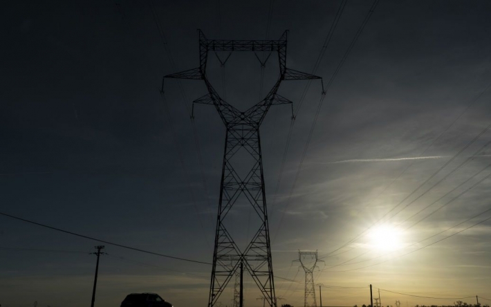 Загроза відключень електроенергії в ЄС: Франція не встигає перезапустити реактори АЕС
