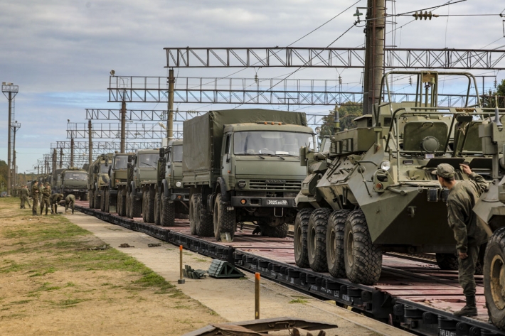 Російські війська перекидають на Запорізький напрямок війська з Херсона - ISW