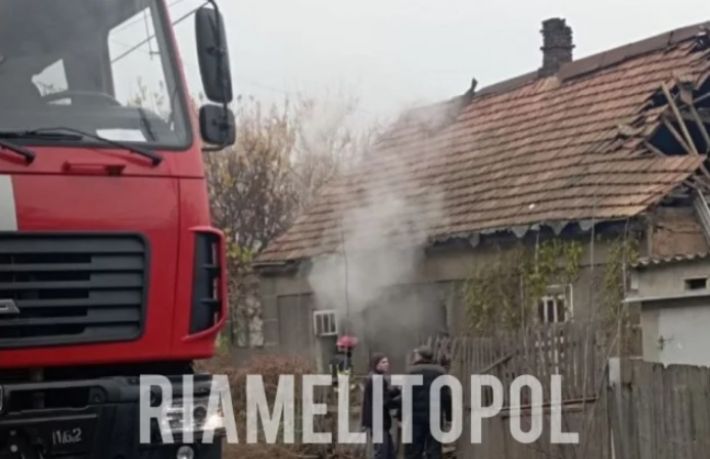 Стали відомі подробиці пожежі у приватному будинку в Мелітополі (відео)