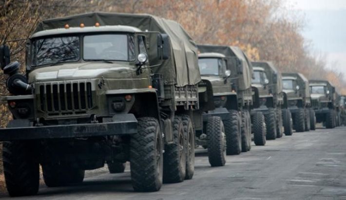 Окупанти стягують до Запоріжжя більше військової техніки (фото)