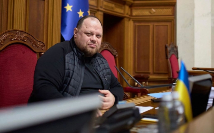 Стефанчук розповів, чому у депутатів-втікачів досі не забрали мандати
