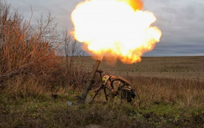 Украинские спецназовцы уничтожили блиндажи оккупантов и склад боеприпасов (видео)
