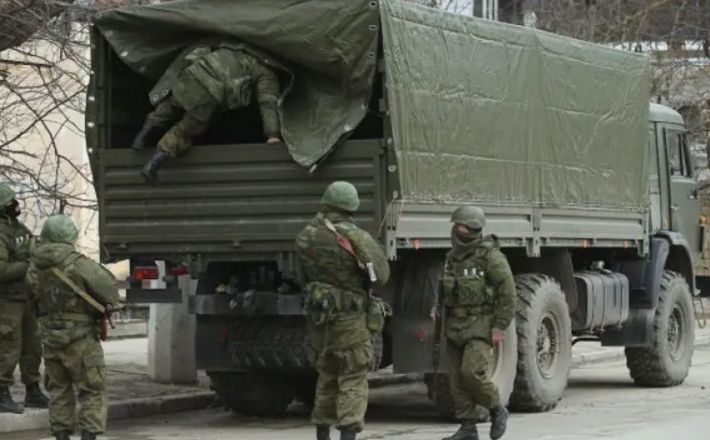Россияне уменьшают количество войск и техники в Олешках, - Генштаб ВСУ